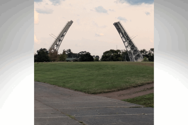 Charles Berry Bascule Bridge Reopens After Brief Closure