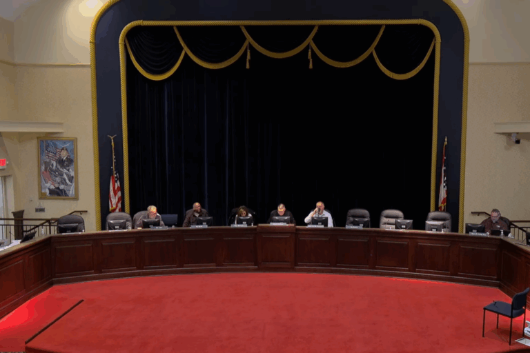 Municipal Court Employees to Receive 3 Percent Raise After Committee Compromise