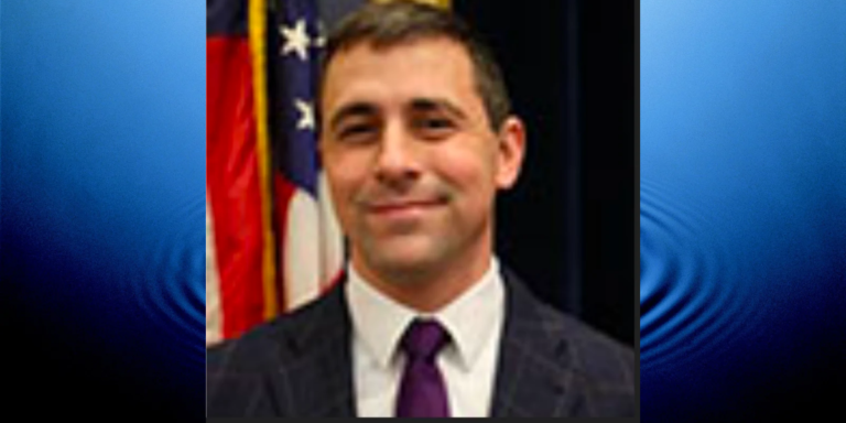 Write-in bid centers on public trust